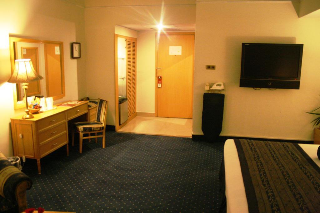 Smart Hotel Lahore Phòng bức ảnh