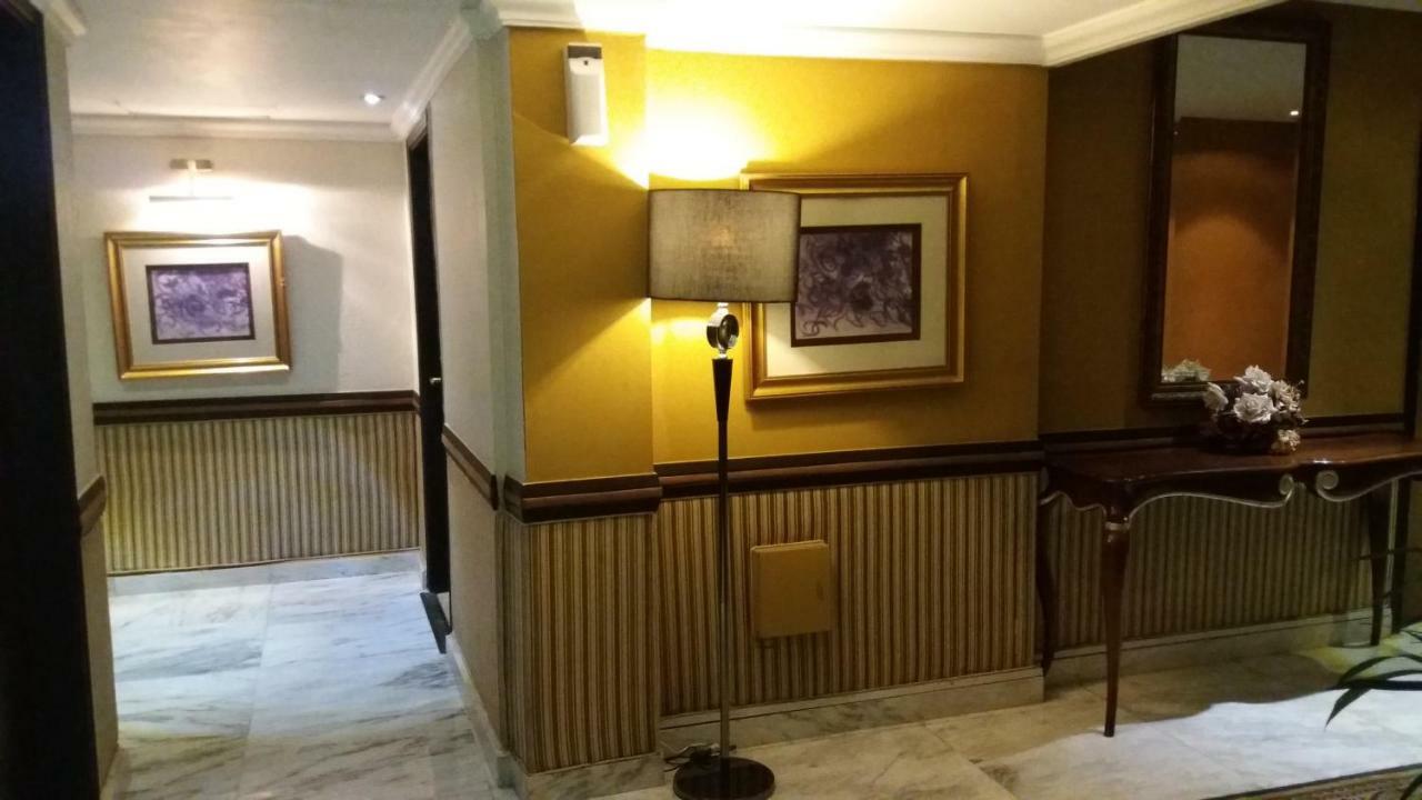 Smart Hotel Lahore Ngoại thất bức ảnh